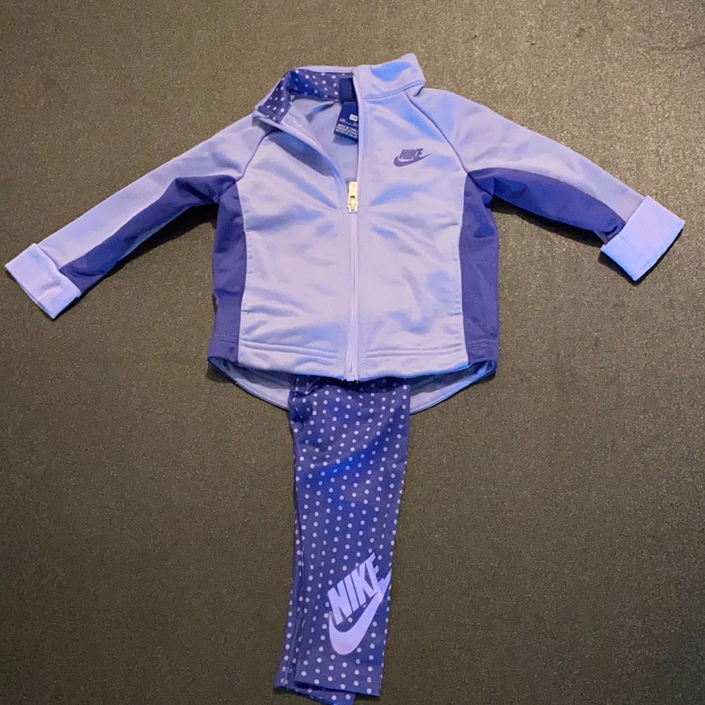 Nike track suit 12mo